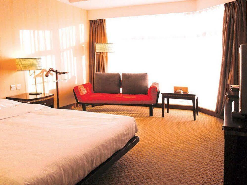 Rose Hotel שניאנג מראה חיצוני תמונה